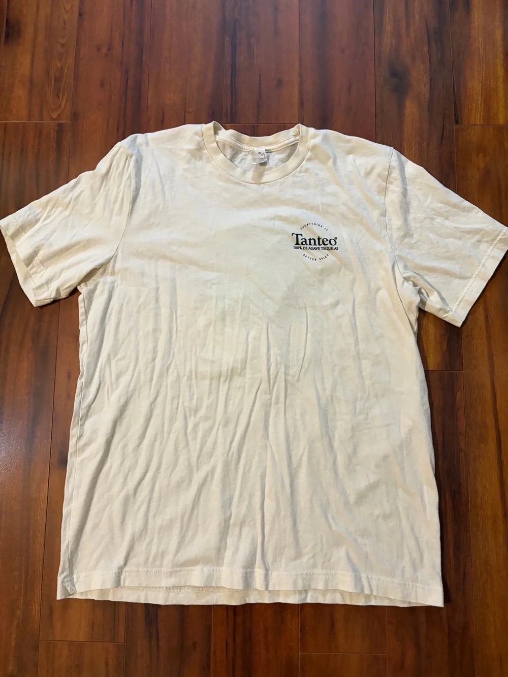 Tanteo Tequila Cream Graphic T‑Shirt with Green Drink Print